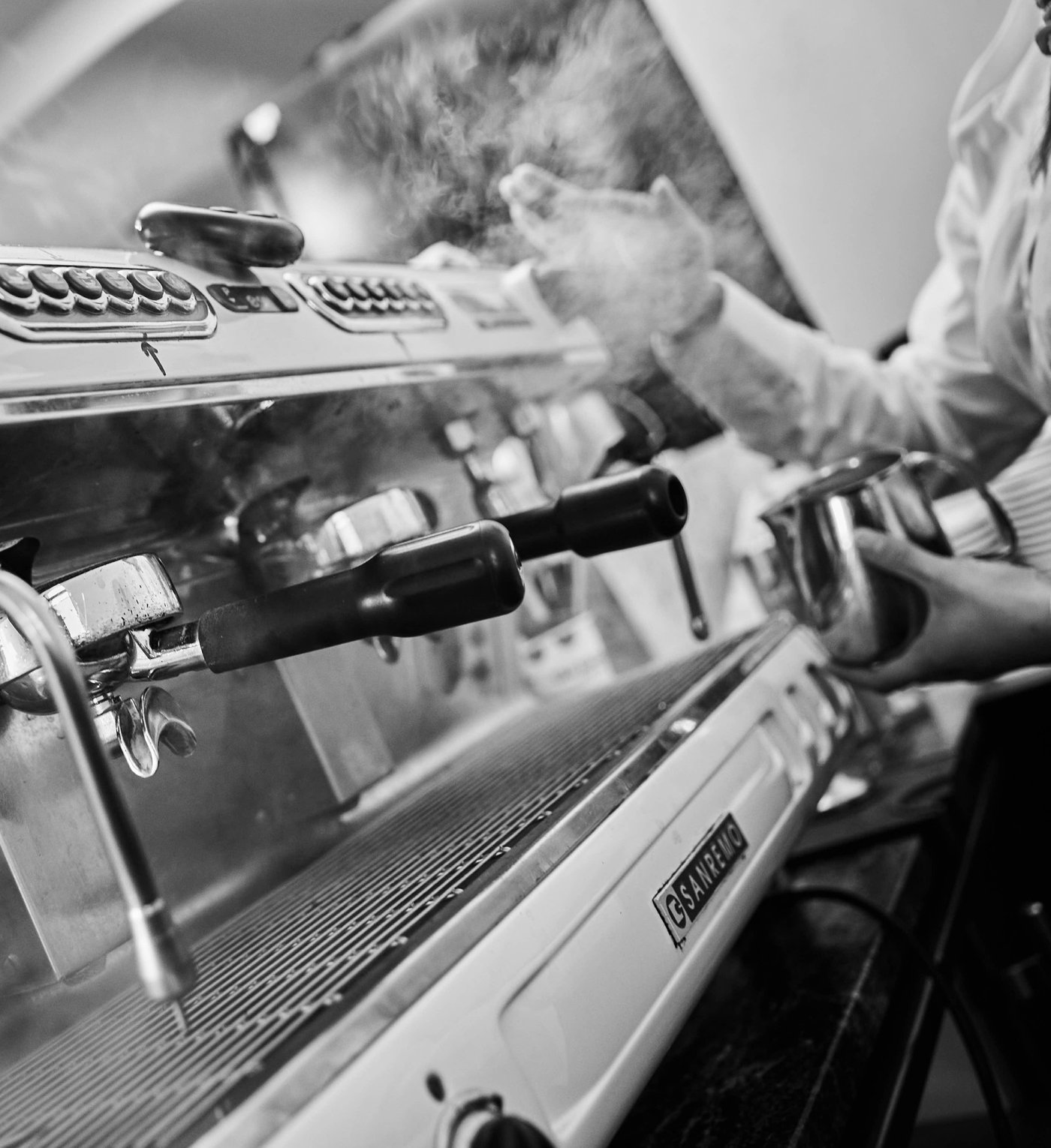 Prodavač, káva, italská káva, coffee, espresso, goppion 